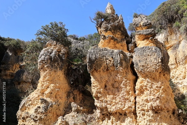 Obraz Sandstone cliffs of the Algarve, Albufeira, Portugal