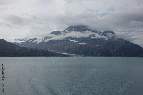 Obraz Cloudy Mountain Bay