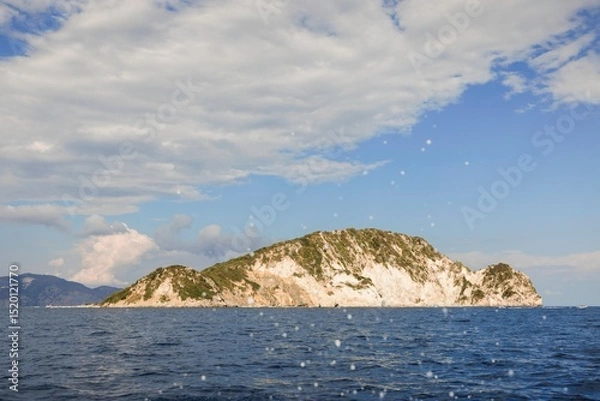 Obraz Exploring the pristine shores of Zakynthos reveals breathtaking views of rocky islands and azure waters, perfect for summer adventures and serene relaxation under the sun