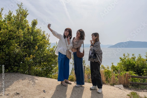 Obraz 友人と旅をする女性たち