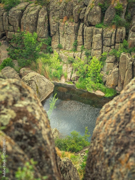 Obraz portrait view inside of canyon with granite walls and river
