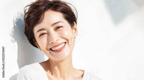 Obraz ショートカットの笑顔の美しい女性