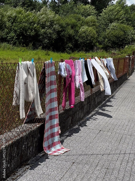 Obraz clothes drying in the sun