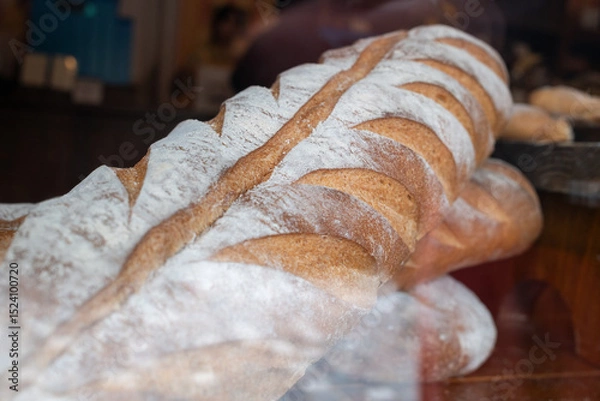 Fototapeta 店頭に並んだフランスパン