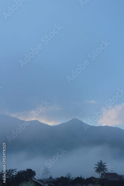 Obraz natural scenery, sky, clouds, fog, rice fields, trees and mountains.