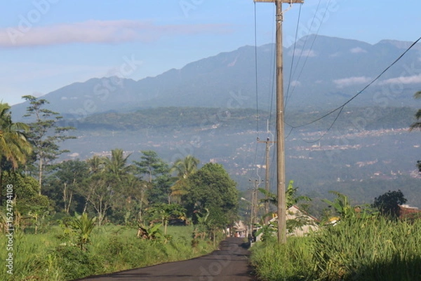 Obraz Urban natural scenery is visible from rural mountains, rice fields, trees.