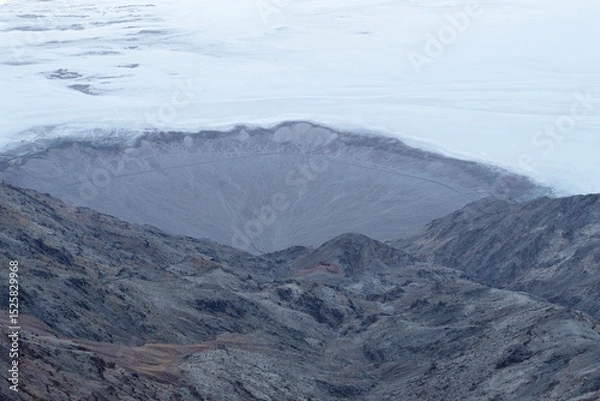 Obraz Stunning vistas of the Death Valley, including the Badwater Basin and the Panamint Range from Dante's View