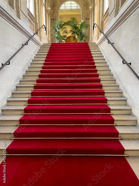 Obraz tapis rouge sur escaliers