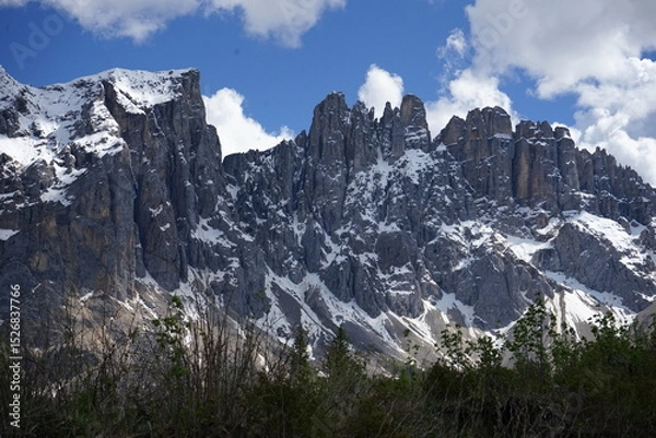 Obraz snow covered mountains in summer