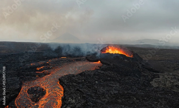 Fototapeta Beautiful aerial panoramatic view of active volcano, Litli - Hrutur, Iceland 2023