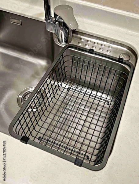 Obraz Over-the-Sink Metal Drying Rack Basket for Kitchen Use