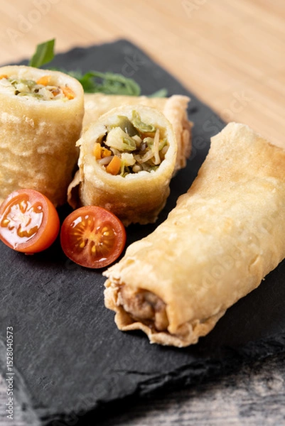 Fototapeta Crispy vegetables spring Rolls