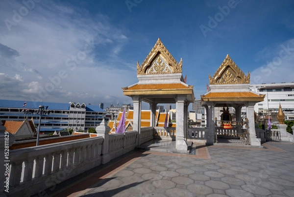 Obraz Wat Trai Mit Witthayaram Worawihan, is a Theravada Buddhist temple locate on the Chinatown area, the temple is best known for the golden Buddha statue enshrined there