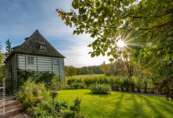 Obraz Goethes Gartenhaus und Garten in Weimar an einem sonnigen Herbsttag