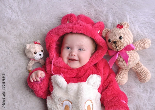 Fototapeta bebe menina completa 6 meses 
