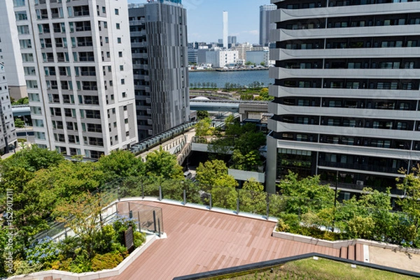 Fototapeta 東京浜松町のペデストリアンデッキからの風景