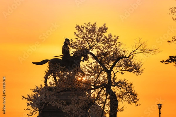 Obraz 朝焼けの青葉城仙台市伊達政宗騎馬像