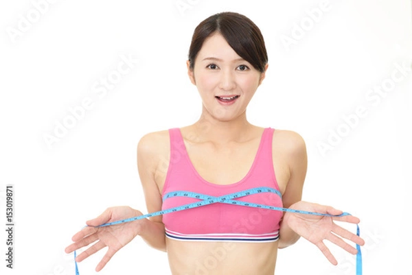 Fototapeta 胸囲を測る女性