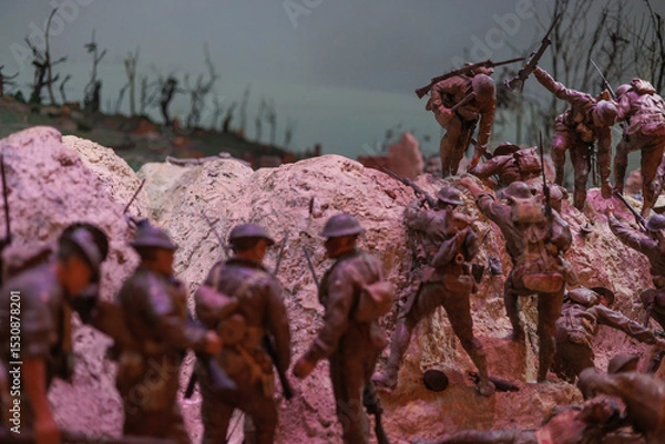 Obraz 第一次世界大戦のジオラマ、1918年9月1日のモン・サン・カンタンへの第6旅団の攻撃中の場面