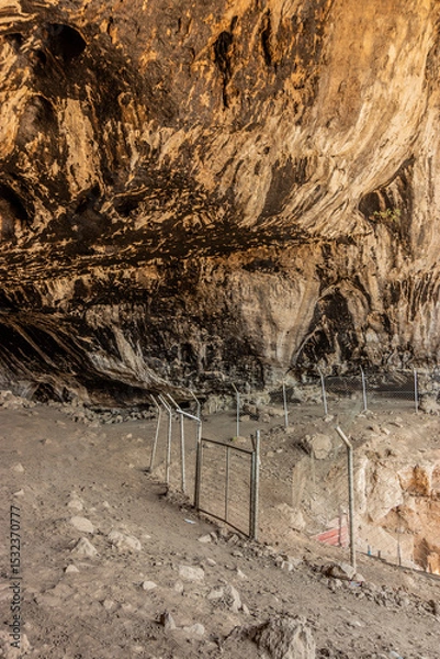 Obraz Railing in Shanidar cave, Kurdistan Region of Iraq
