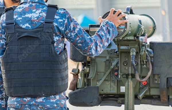 Obraz Soldiers are using anti-tank rockets in the army's war.