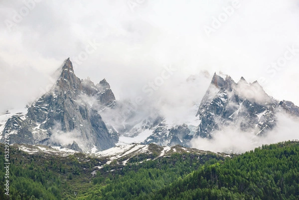 Fototapeta Aiguille du Blaitiere, to the left, 3522 m, and Aiguille du Plan, 3673 m, Aiguilles du Chamonix, Mont Blanc Massif, Alps, Chamonix, France
