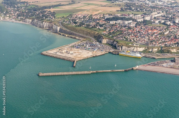 Fototapeta vue aérienne de Dieppe en France