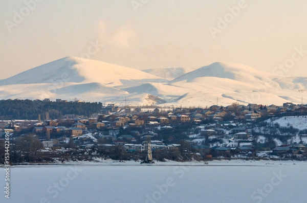 Obraz scenic view of Hrazdan reservoir and snow-covered Menaksar mountain (Kotayk province, Armenia)