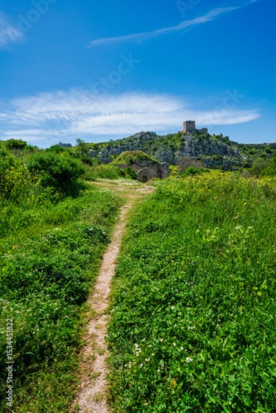 Obraz Path past Ottoman ruin to Akrokorinthos summit