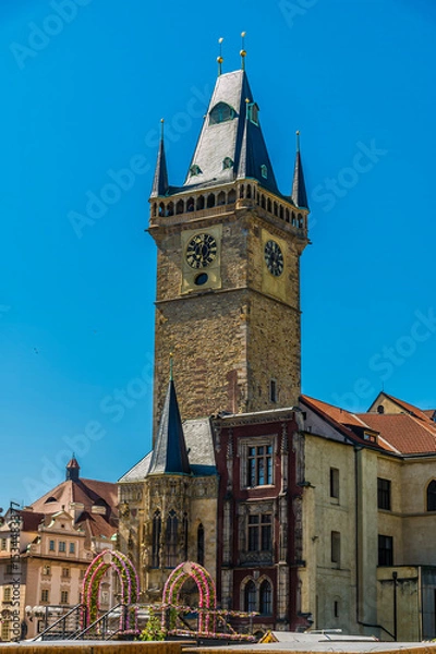 Fototapeta A view southwest across the old town square in central Prague in springtime