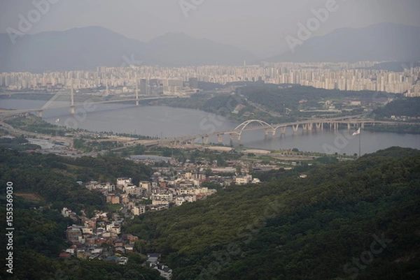 Fototapeta 용마산 망우산 아치울 마을