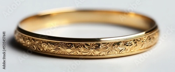 Obraz Shiny Gold Bangle with Engraved Design