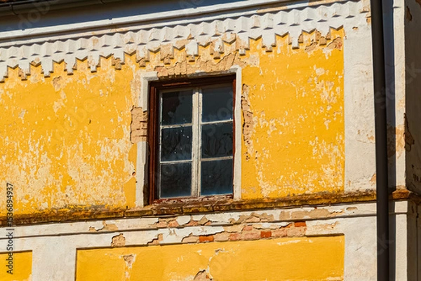 Obraz Details of a dilapidated building on a sunny spring day at Schoenau, Rottal Inn, Bavaria, Germany