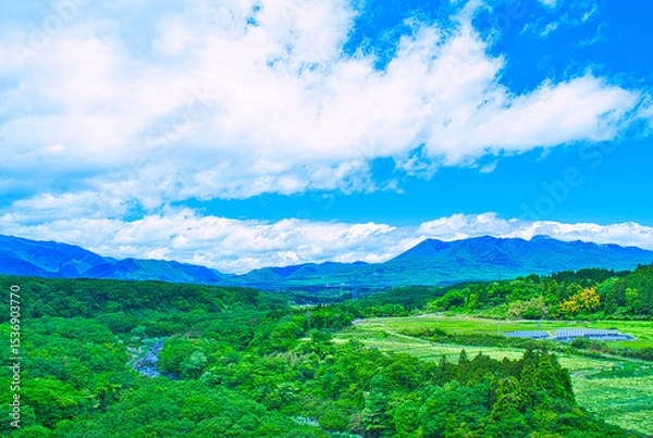 Fototapeta 栃木県那須塩原市　那須塩原から見る那須岳の風景