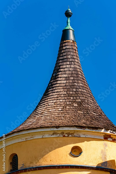 Obraz Details of a water castle on a sunny spring day at Schoenau, Rottal Inn, Bavaria, Germany
