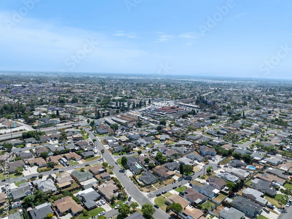 Fototapeta Day time aerial view of the Uptown area of Whittier with house and street, California, USA