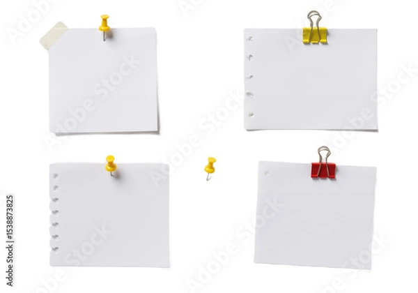 Fototapeta Four blank paper notes clipped to a white or transparent background, arranged in a neat grid pattern.