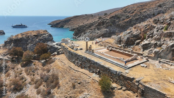 Obraz Aerial drone photo of archaeological seaside site of ancient Karthaia featuring Doric temple of Pythian Apollo, theatre and crystal clear beach of Polles in island of Kea, Aegean Sea, Cyclades, Greece