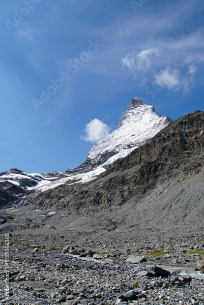 Fototapeta Matterhorn view from Matterhorn Glacier Trail in Switzerland	
