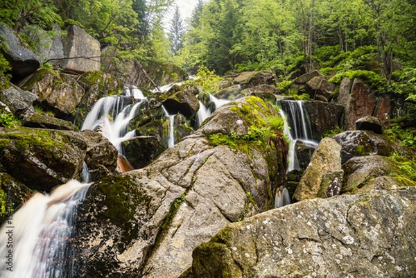 Fototapeta Der Große Stolpich Wasserfall im Isergebirge bei Hejnice 1