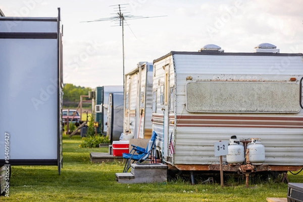 Obraz Campground with Campers on Green Field