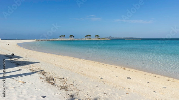 Fototapeta 白い砂浜と青い海