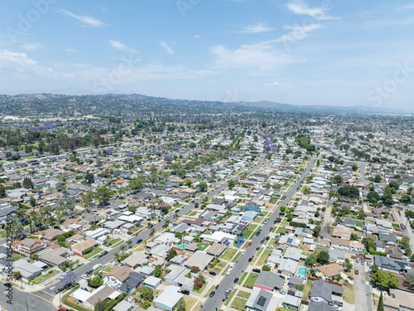Fototapeta Day time aerial view of the Uptown area of Whittier with house and street, California, USA