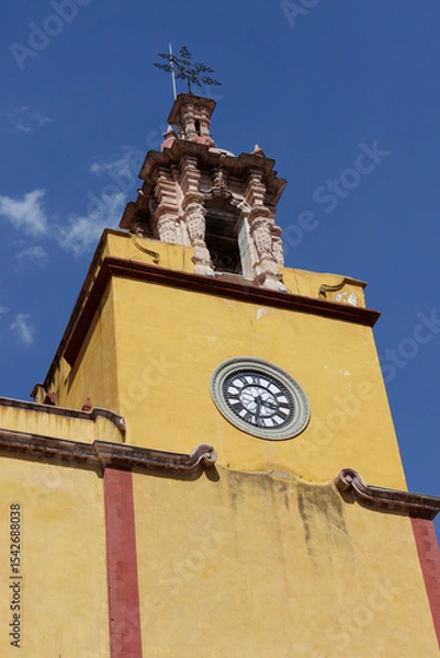 Fototapeta torre con reloj