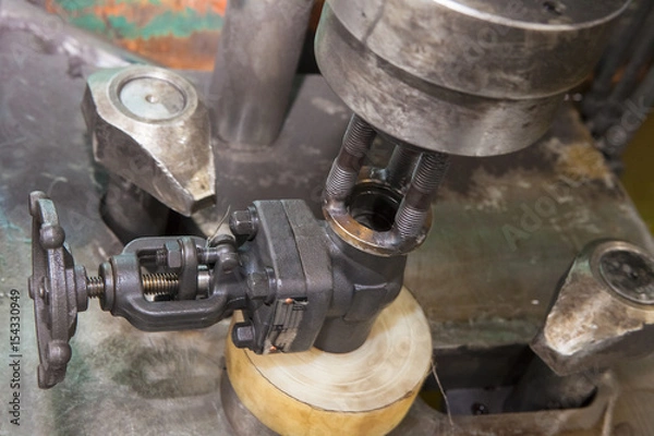 Fototapeta Globe valve on valve test bench