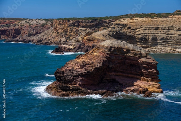 Fototapeta Landscape of the Carrapateira cliffs since lookout in a sunny day, Carrapateira, Portugal.
