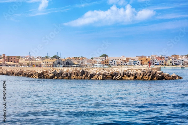 Obraz Favignana island, Sicily. Beautiful island with nice beaches. Popular for day trips. 