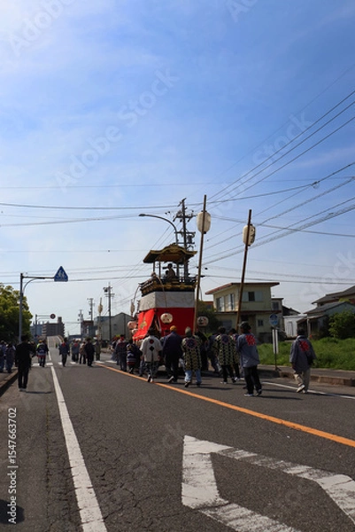 Obraz 町内を練り歩く山車
