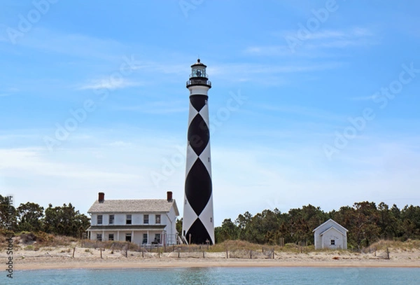 Fototapeta Latarnia morska Cape Lookout na południowych brzegach wybrzeża Karoliny Północnej