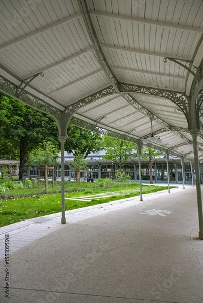 Fototapeta Vichy in France, the parc des Sources and the gallery in the historical center

